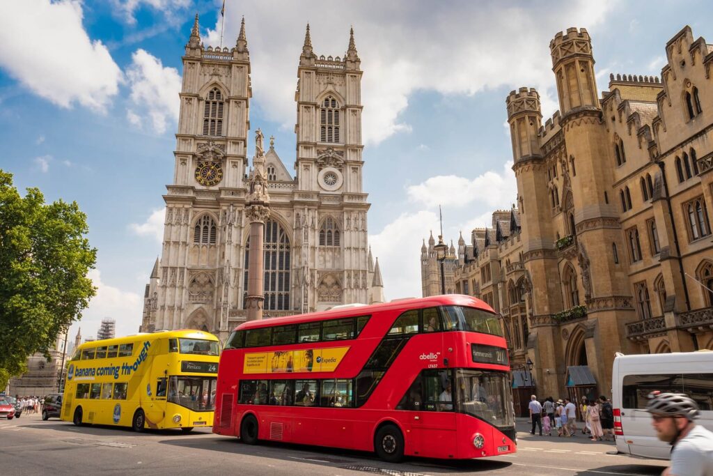 london yellow bus